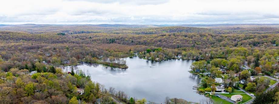 Highland Lakes from the air, Sussex County, northern New Jersey